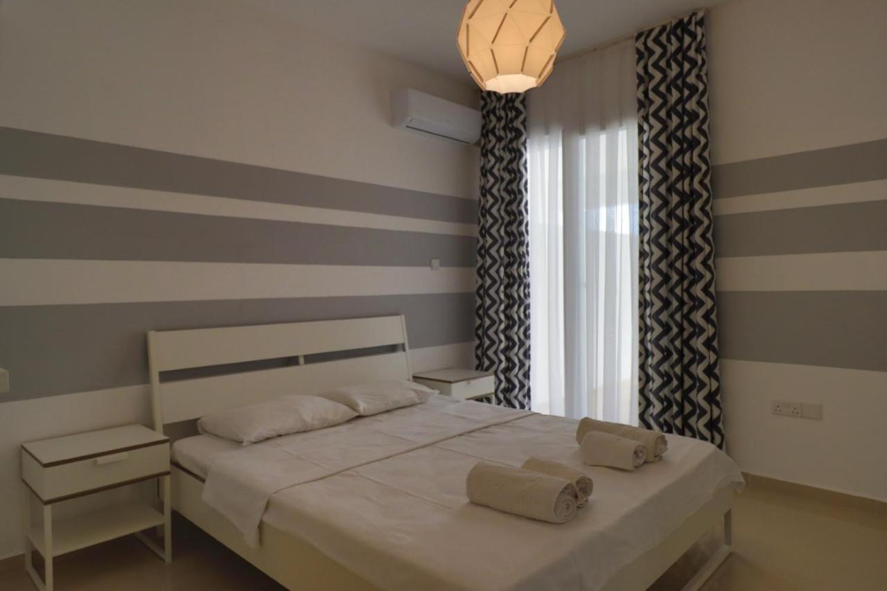 Caesar Beach Villas And Apartments Gastria 外观 照片
