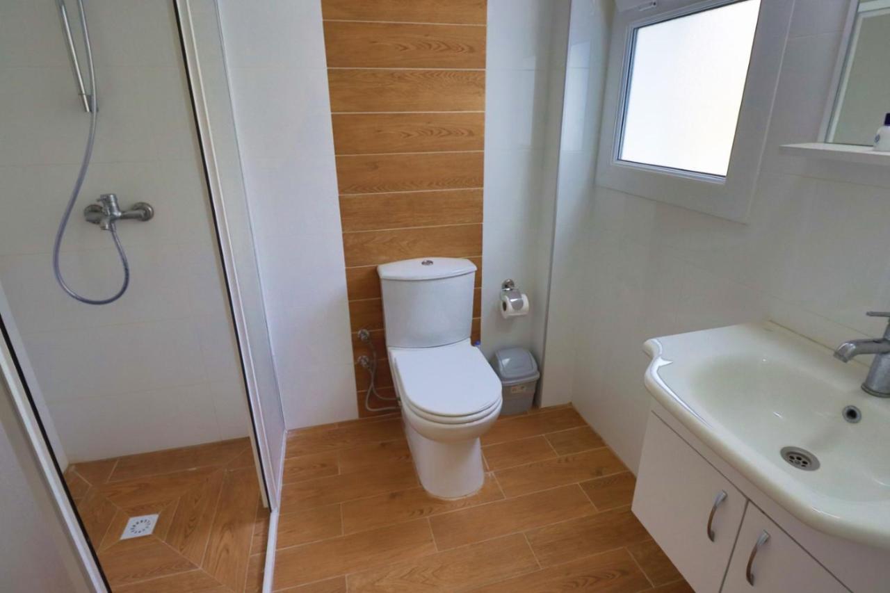 Caesar Beach Villas And Apartments Gastria 外观 照片