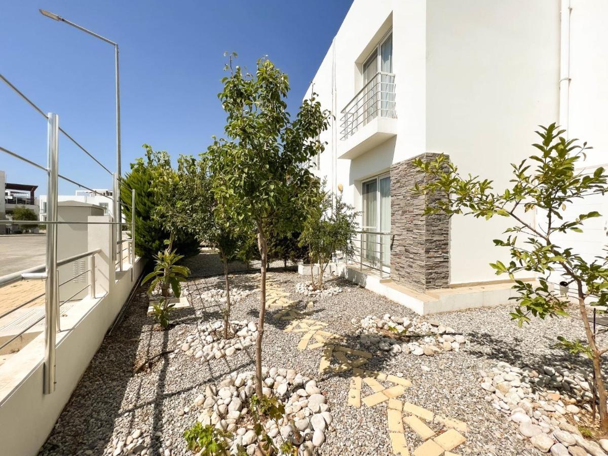 Caesar Beach Villas And Apartments Gastria 外观 照片