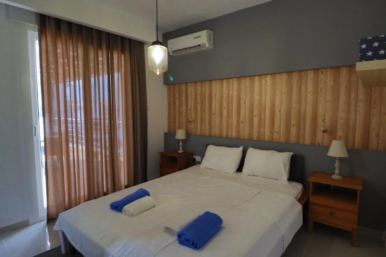 Caesar Beach Villas And Apartments Gastria 外观 照片