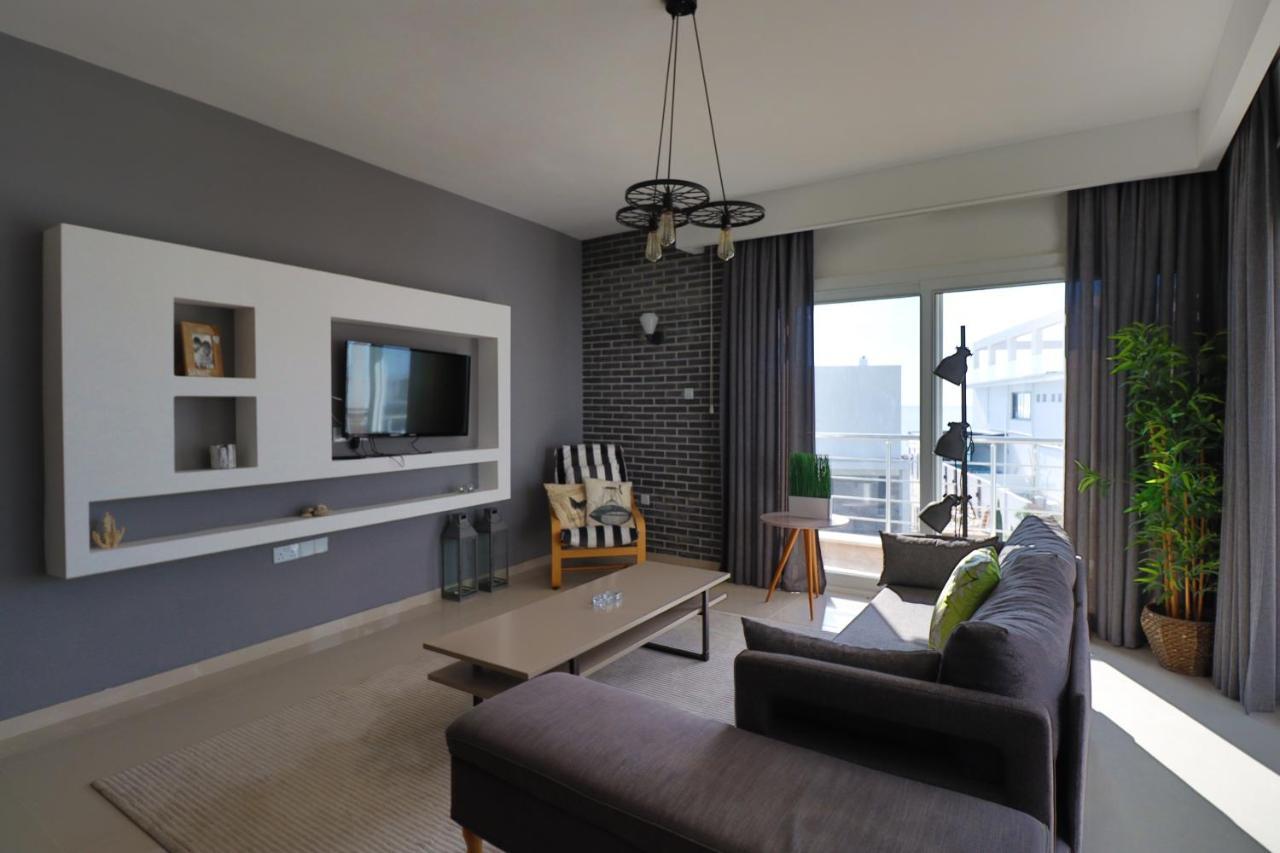 Caesar Beach Villas And Apartments Gastria 外观 照片